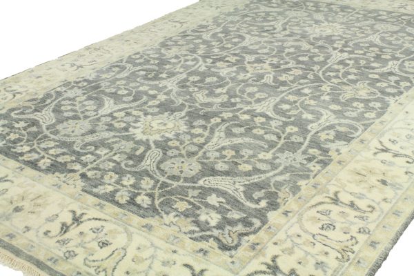 Bashian Heirloom H110-HR112 Grey Area Rug For Sale