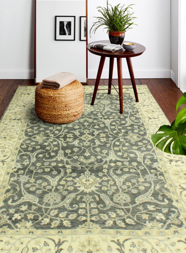 Bashian Heirloom H110-HR112 Grey Area Rug For Sale